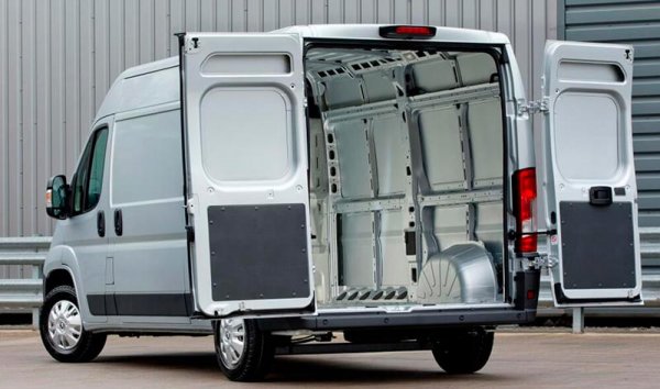 Как правильно брать в аренду малотоннажный транспорт