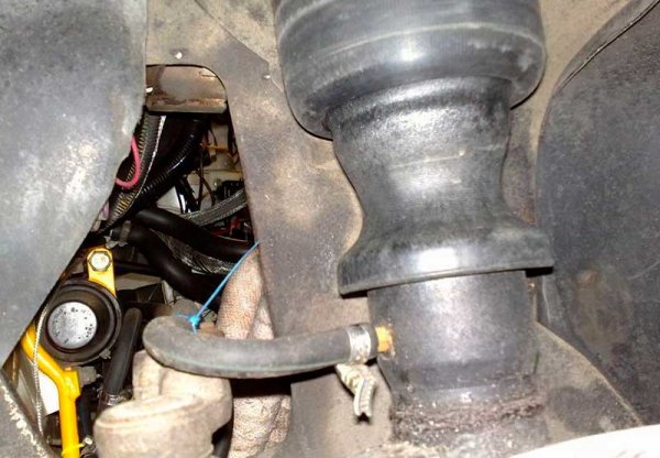 Как установить пневмоподвеску своими руками