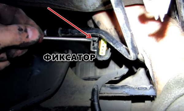 Как заменить бензонасос Форд Фокус 2 своими руками