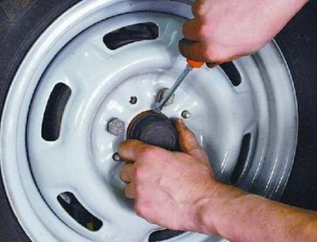 Как заменить пыльник внешнего ШРУСа на автомобилях ВАЗ