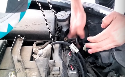 Какие ксеноновые лампы устанавливают на Шевроле Круз