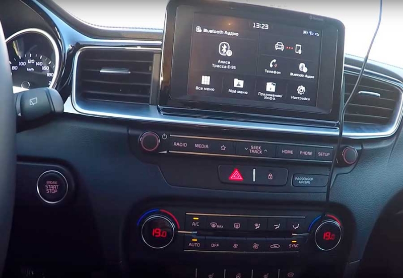 Kia Ceed третьего поколения российской сборки: все детали, достоинства и недостатки