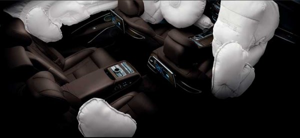 Kia K900 2019 года - седан премиум-класса с демократичной ценой