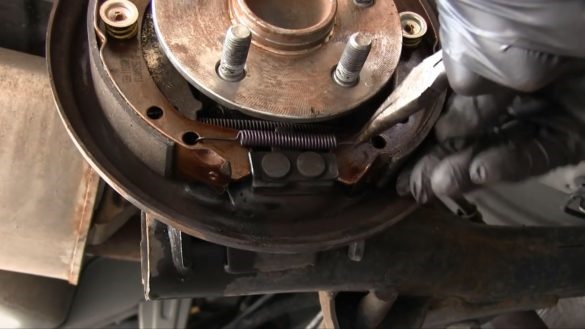 Колодки, диски, суппорты Toyota Corolla 120