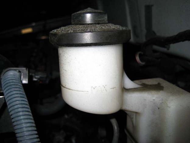 Колодки, диски, суппорты Toyota Corolla 120