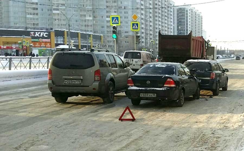 Справочник по чрезвычайным ситуациям на льду: эффективные советы профессионалов