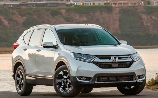 Кроссовер Honda CR-V подорожал в России на 20-70 тысяч рублей