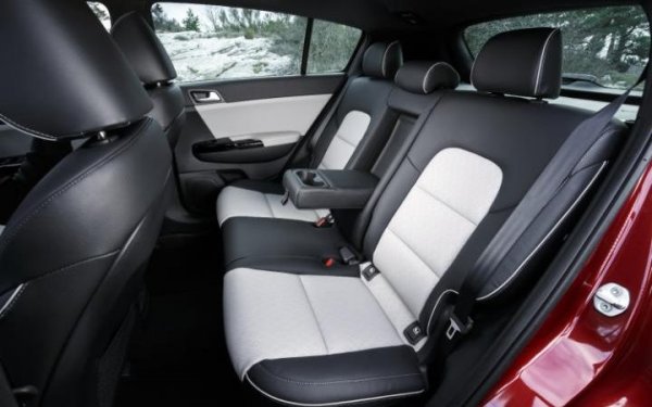 Кроссовер Kia Sportage 4-го поколения на российском рынке