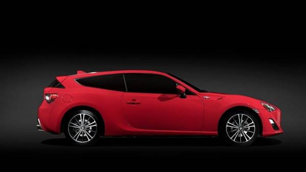 Купе Toyota GT86 стал универсалом