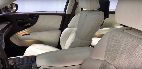 Lexus LS 500 2018 - король комфорта и спокойствия