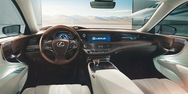 Lexus LS 500 2018 - король комфорта и спокойствия