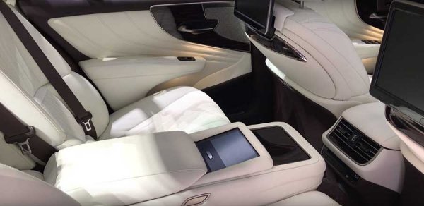 Lexus LS 500 2018 - король комфорта и спокойствия