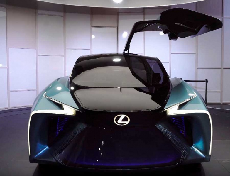 Lexus представляет новый концепт будущего LF 30