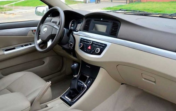 Лидеры китайского авторынка в Санкт-Петербурге