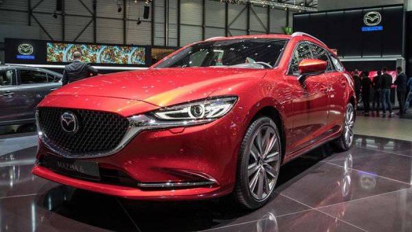 Mazda 6 обновилась и подорожала