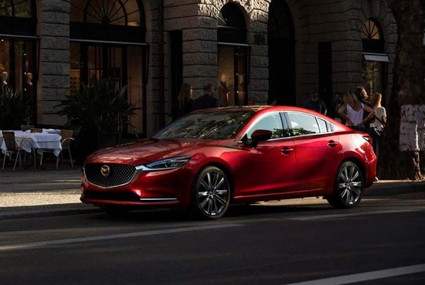 Mazda 6 обновилась и подорожала