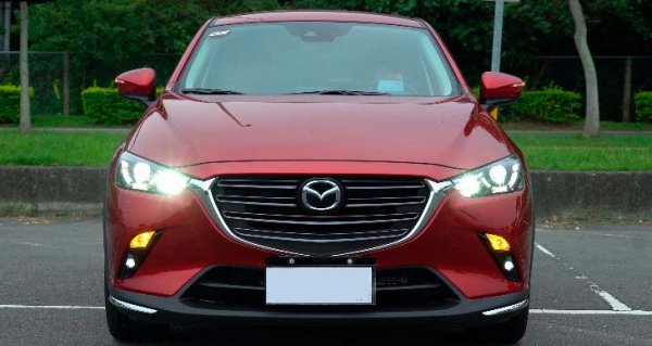 Mazda CX-3 2019 - для тех, кто ставит стиль выше утилитарных возможностей