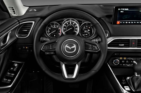 Mazda CX-3 2019 - для тех, кто ставит стиль выше утилитарных возможностей