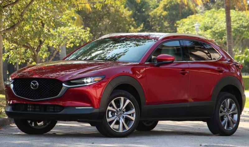 Mazda CX-30 2021 в России - компактный кроссовер с большими амбициями