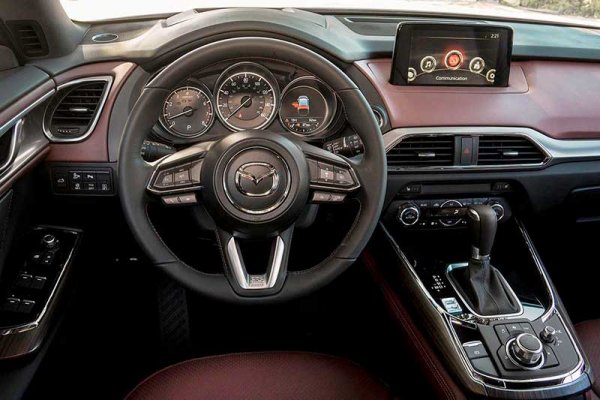 Mazda CX-9 обновилась и стала дешевле в России