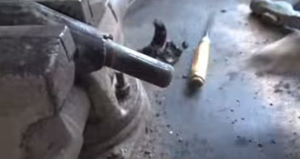 Поменять сайлентблоки передней подвески Форд Фокус 2