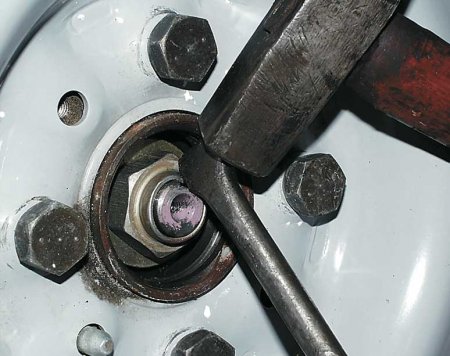 Меняем задний ступичный подшипник ВАЗ 2109