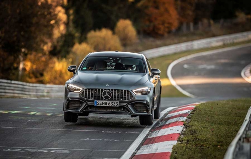 Mercedes AMG GT63 S 4Matic + — самый быстрый люксовый авто в своем классе