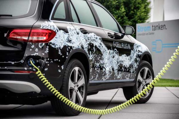 Mercedes-Benz представил водородный кроссовер GLC F-Cell