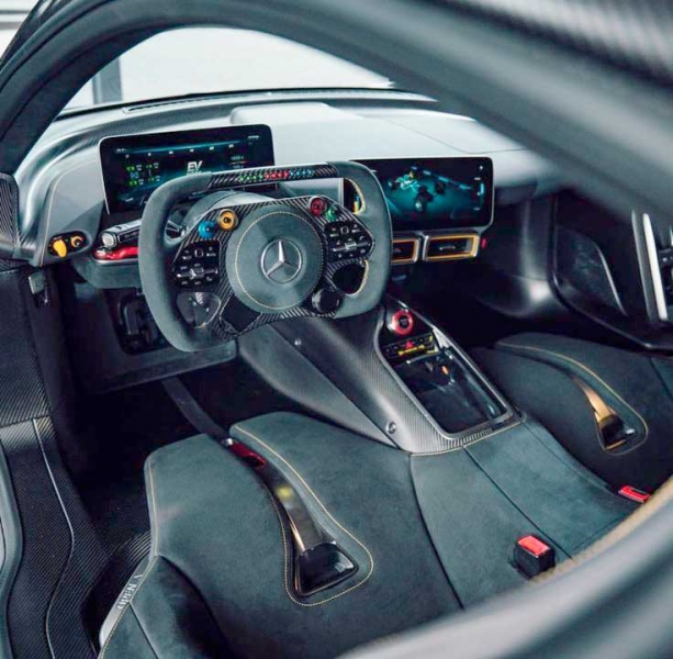 Mercedes готовится к запуску нового гиперкара AMG Project One стоимостью 2 миллиона евро