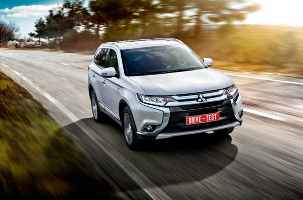 Mitsubishi Outlander 2015, обзор, технические характеристики, отзывы владельцев