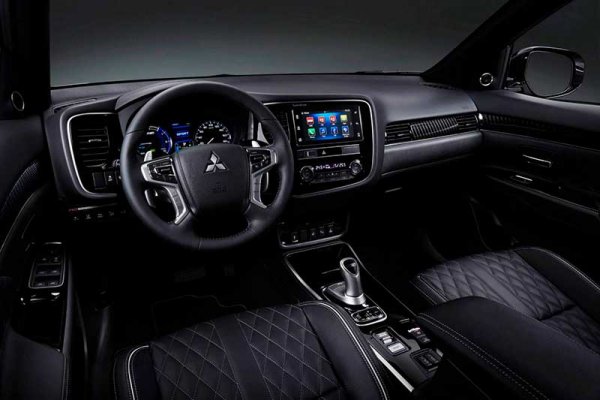 Mitsubishi привезет в Россию новый 7-местный Outlander