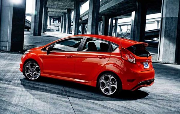 Модели Ford Fiesta и Focus получат спортивные версии