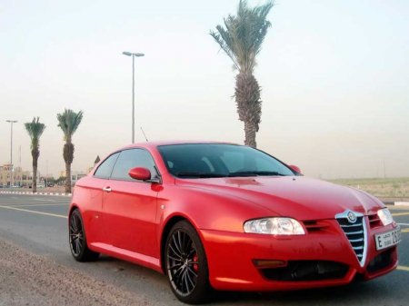 Стильный итальянский Alfa Romeo GT