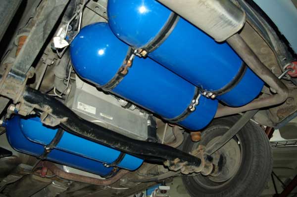 Можно ли заправить автомобиль газом в домашних условиях