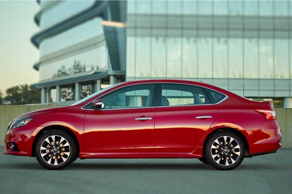Nissan Sentra 2016 - японский автомобиль с российской пропиской