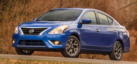 Nissan Versa 2015 - первый превью