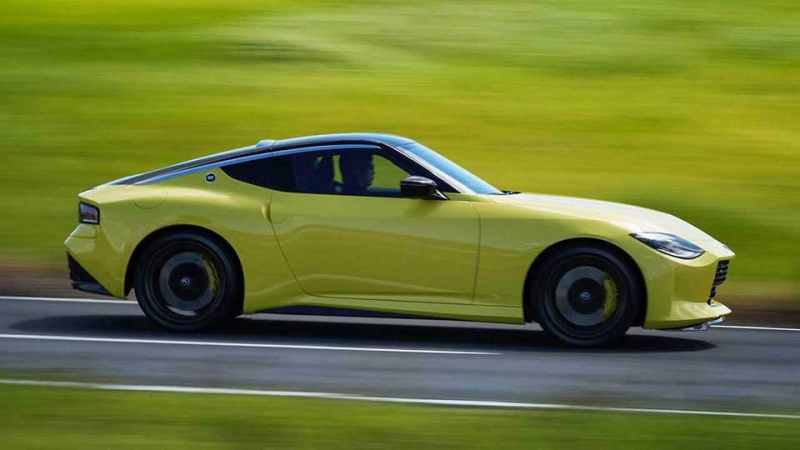 Nissan Z Proto 2021: новое ретро-купе от именитого бренда
