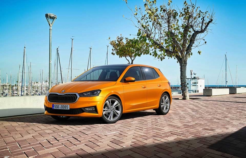 Новая Skoda Fabia 2021/2022 в России: теперь больше и просторнее. Что изменилось?