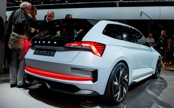 Новая Skoda Scala из модельной линейки 2019 года