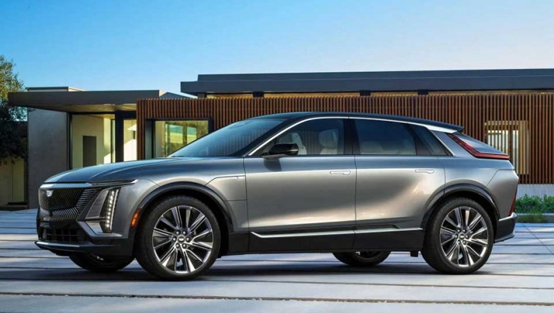 Новинки автосалона в Шанхае — Toyota Crown Kluger и Cadillac Lyriq
