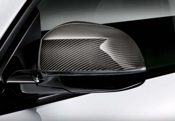 Новый BMW X5 получил набор аксессуаров M Performance