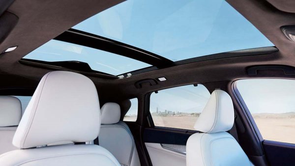 Новый Infiniti QX50 2019 года - революционный автомобиль с необычным двигателем