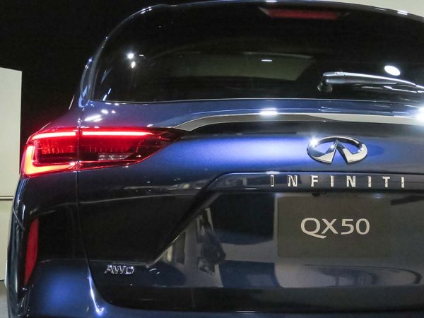 Новый Infiniti QX50 2019 года - революционный автомобиль с необычным двигателем