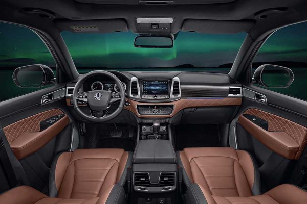 Новый корейский внедорожник Sanyeng Rexton 2017/2018