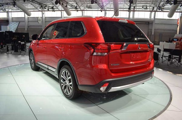 Новый Mitsubishi Outlander 2016