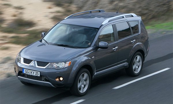 Новый Mitsubishi Outlander 2016