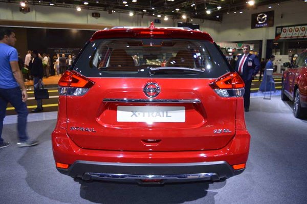 Новый Nissan X Trail 2018 - компактный кроссовер с большой вместимостью