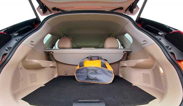 Новый Nissan X-Trail 2019, тише, мягче, дороже