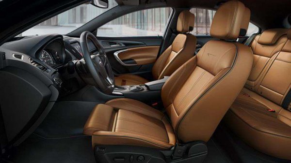 Новый Opel Insignia 2016