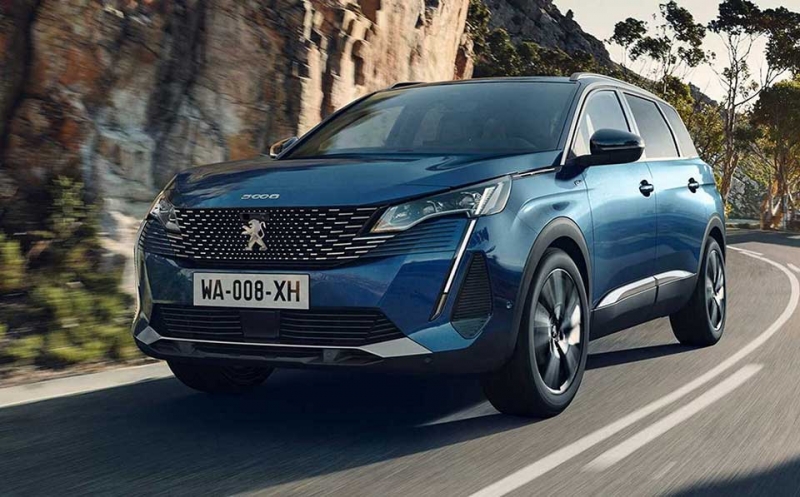 Обновленный Peugeot 5008: трехрядный французский гламур по цене практичного автомобиля